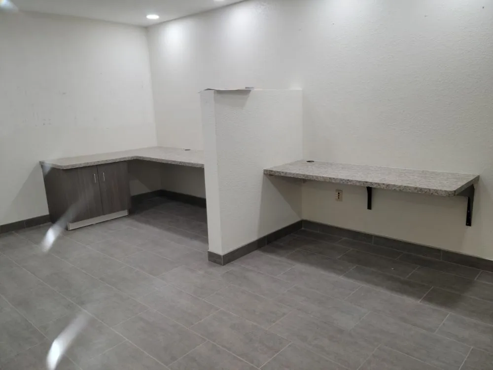 Slide of Hub's Workshop