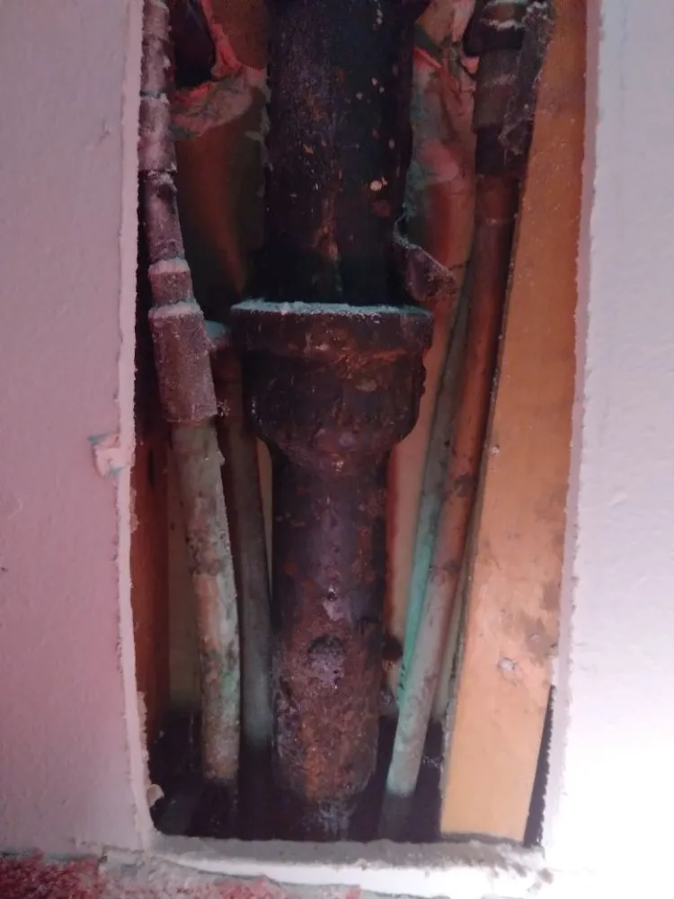 Slide of Hugo Plumbing