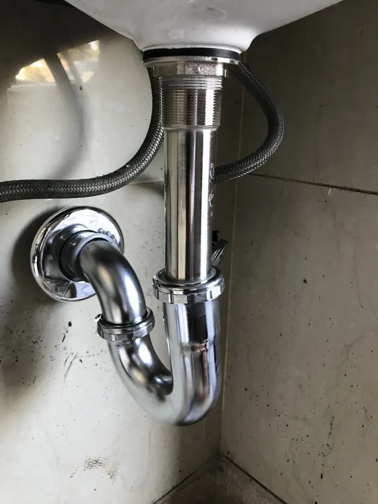 Expert drain cleaning in Santa Ana, CA by Humberto’s Plumbing