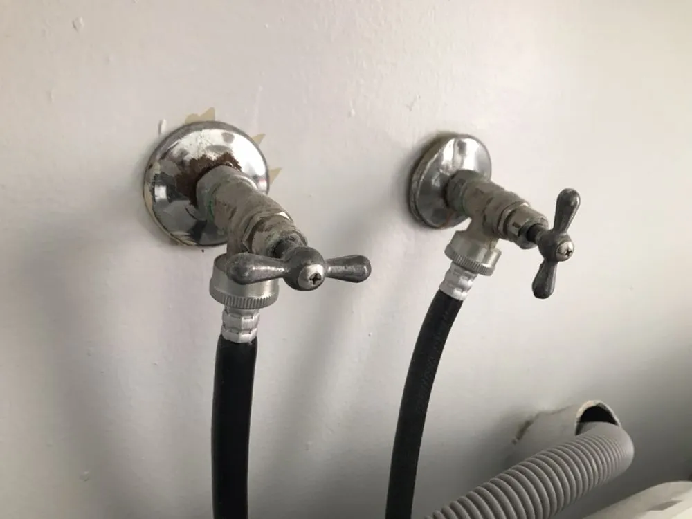 Affordable leak detection in Santa Ana, CA by Humberto’s Plumbing