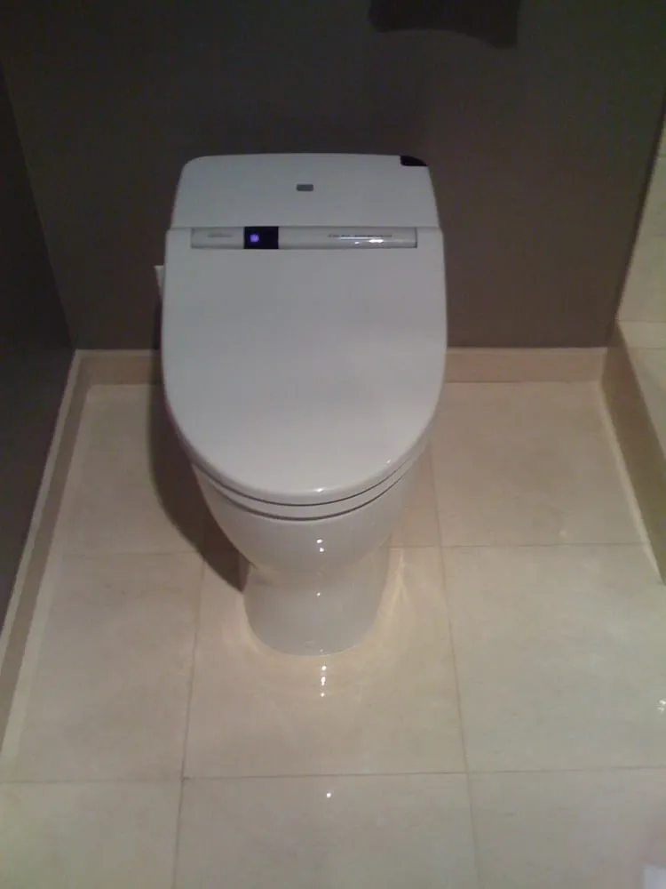 Affordable water heater service experts serving Newbury Park, CA - Hummin Plumbing