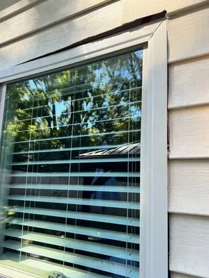 Hundone Contracts Logo