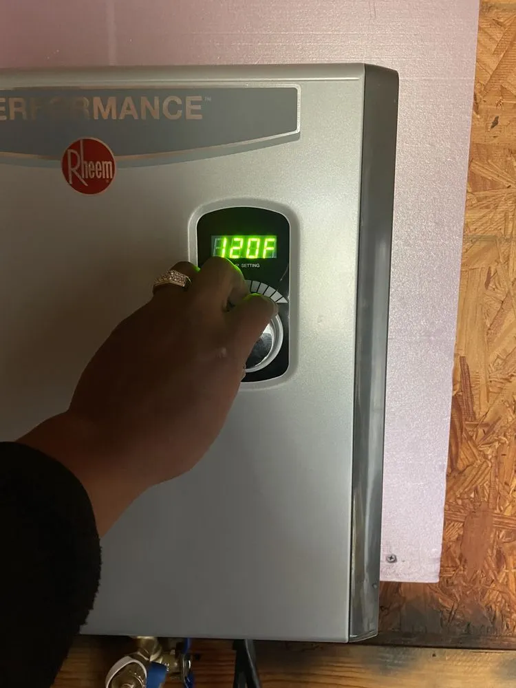 Slide of Hundone Contracts