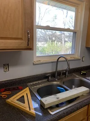 Hunni-Do Home Repairs Logo