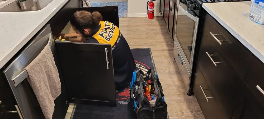 Slide of Hunt's Services