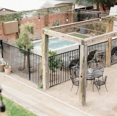 Huntsville Home Repair Logo