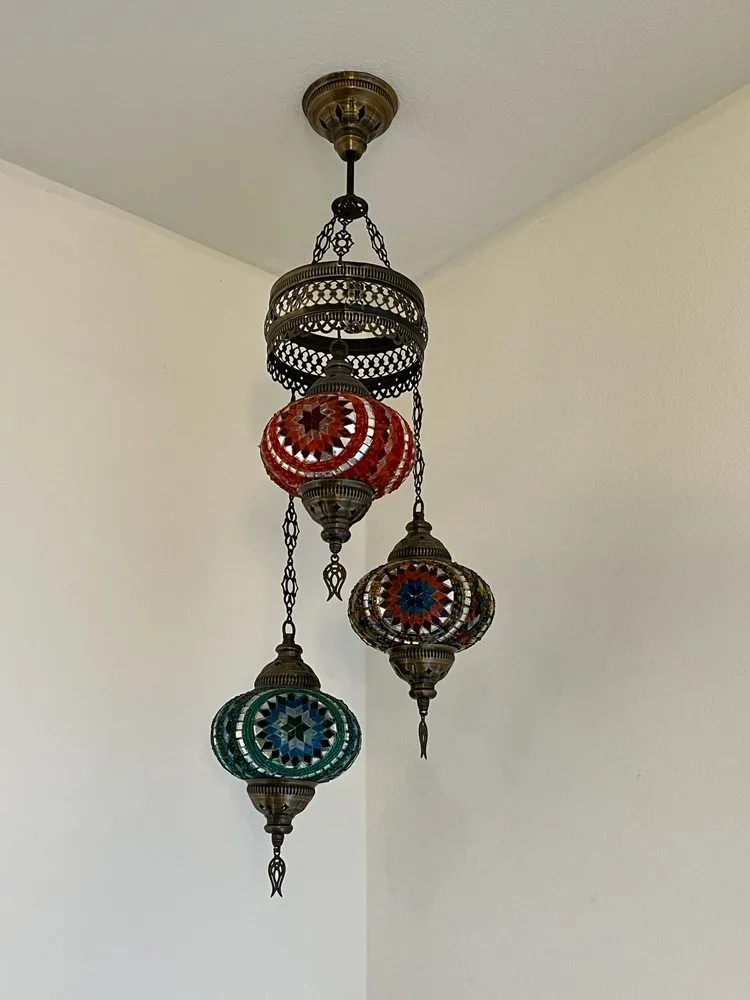 Slide of HUS Servicemen