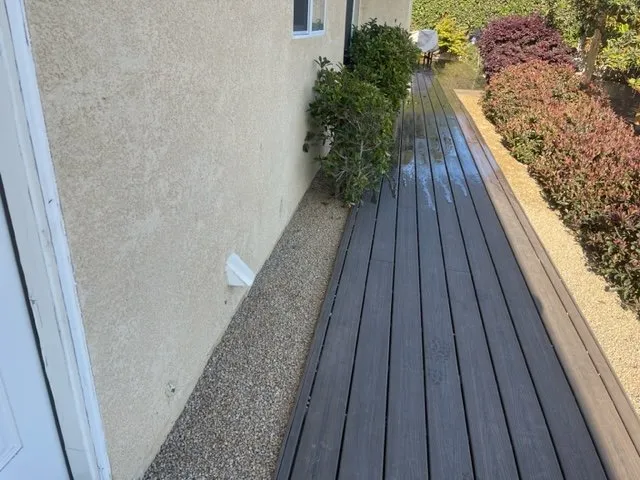 Slide of Husky Builders