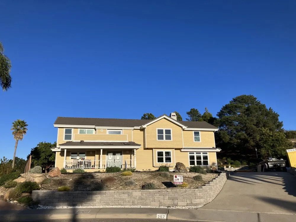 Slide of Husky Builders