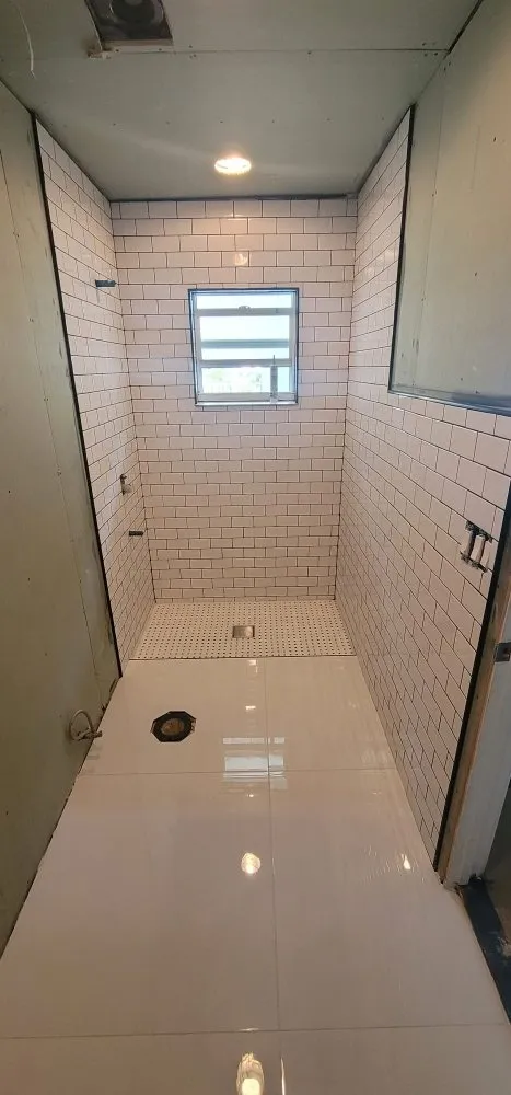 Slide of Husky Plumbing Pros