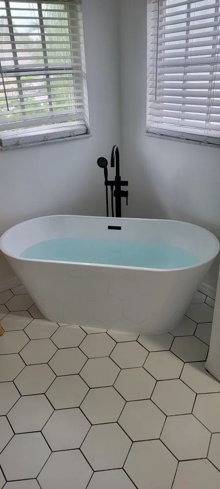 Slide of Husky Plumbing Pros