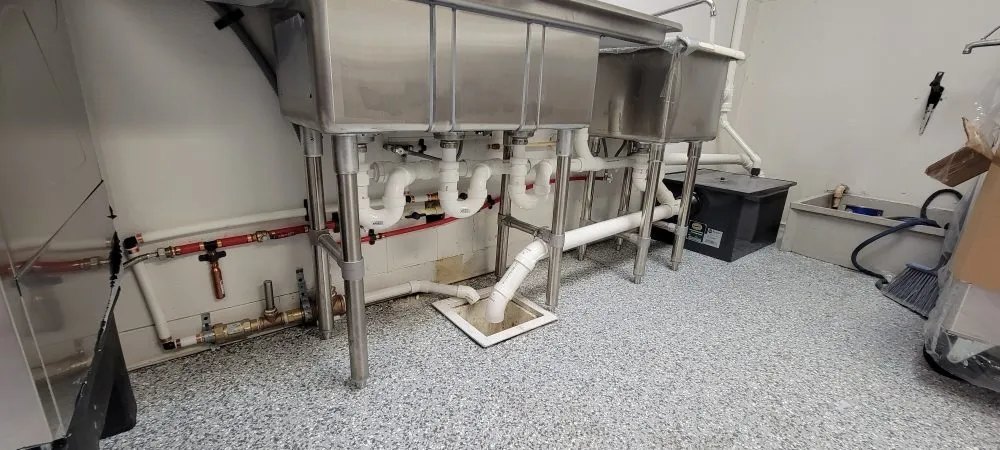 Slide of Husky Plumbing Pros