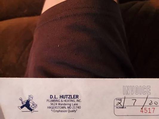 Hutzler D L Plumbing & Heating Logo
