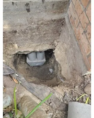 Hy-Tech Foundation Repair Logo