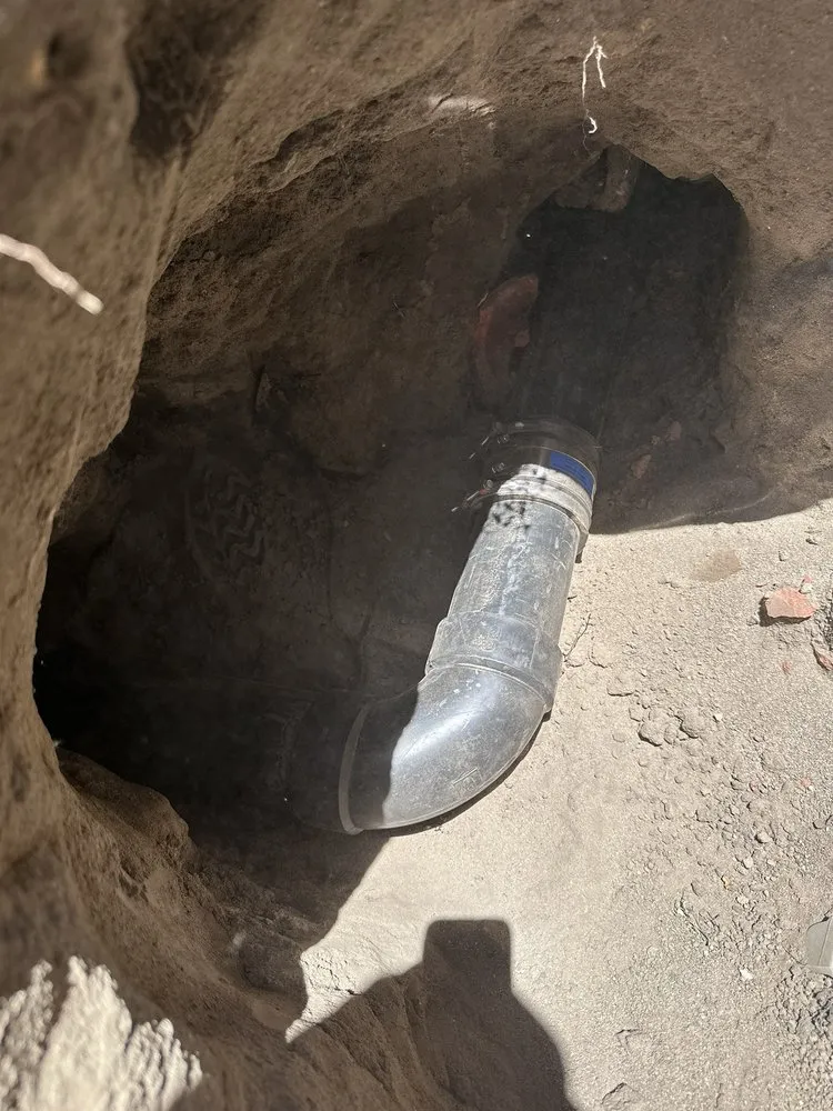 Slide of Hydro Brothers Jetter & Drains