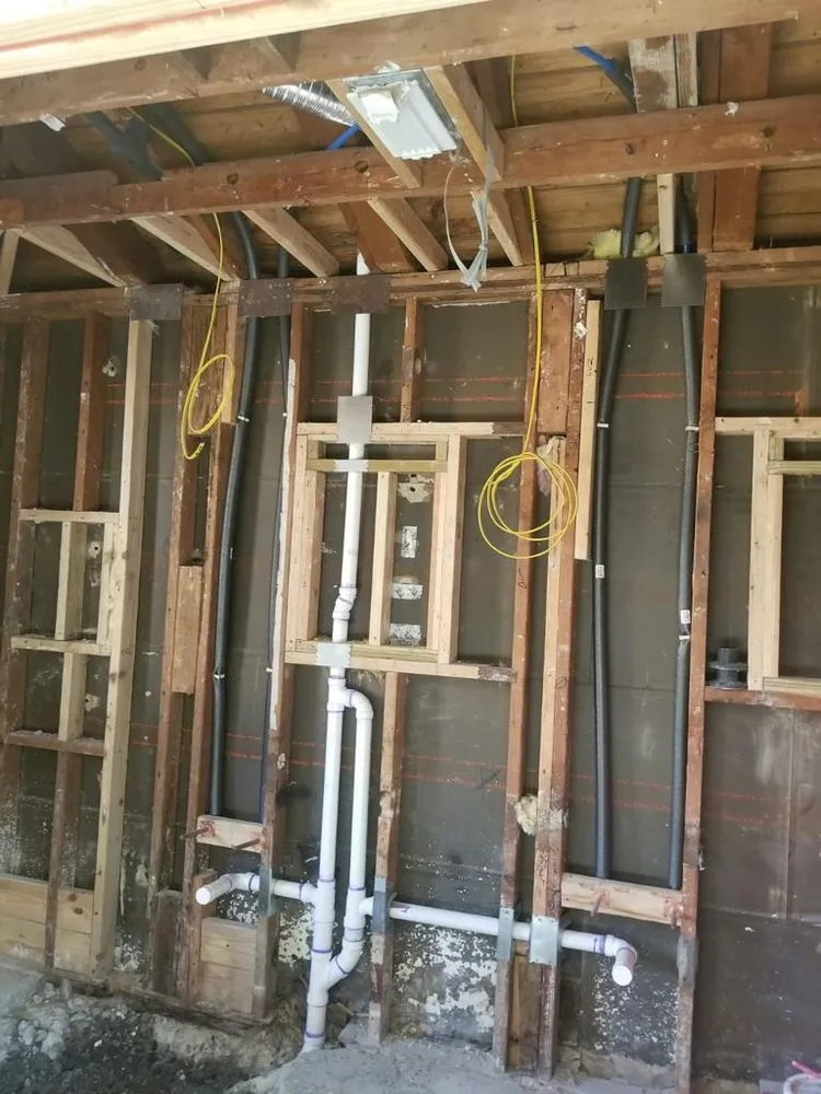 Emergency leak detection experts serving Houston, TX - Hydro Jetting and Drains Houston