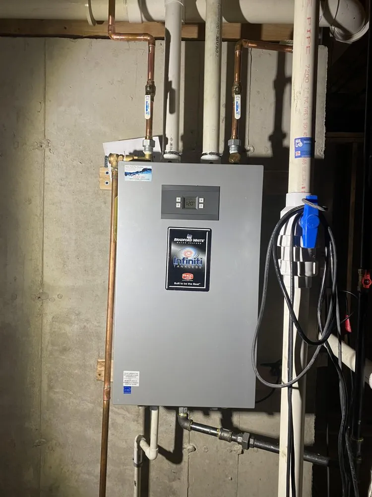 Slide of Hydro Tech Max Plumbing and Drains