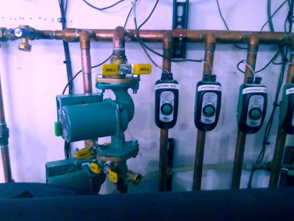 Slide of Hydronic  Solutions