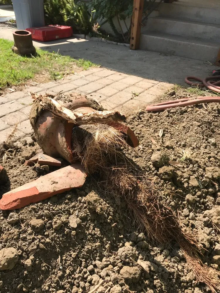 Slide of Hydrotek Pipe Services