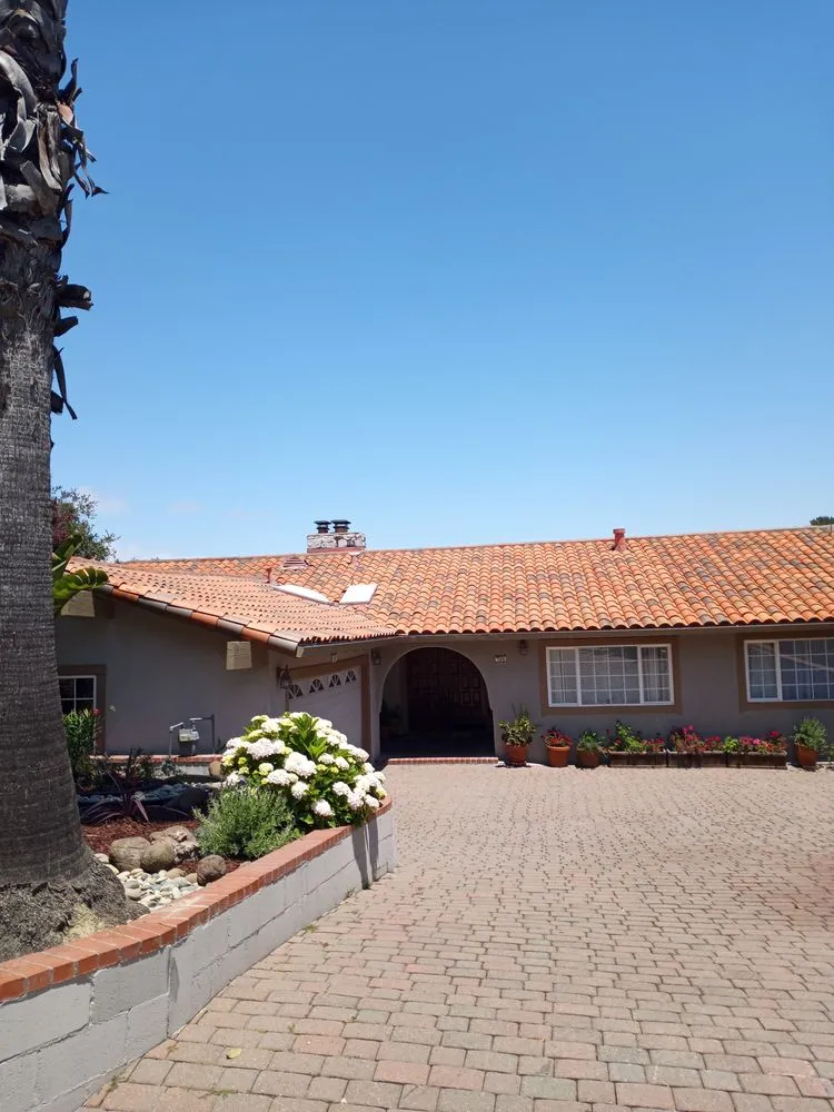 Slide of I & J BUILDING CONSTRUCTION