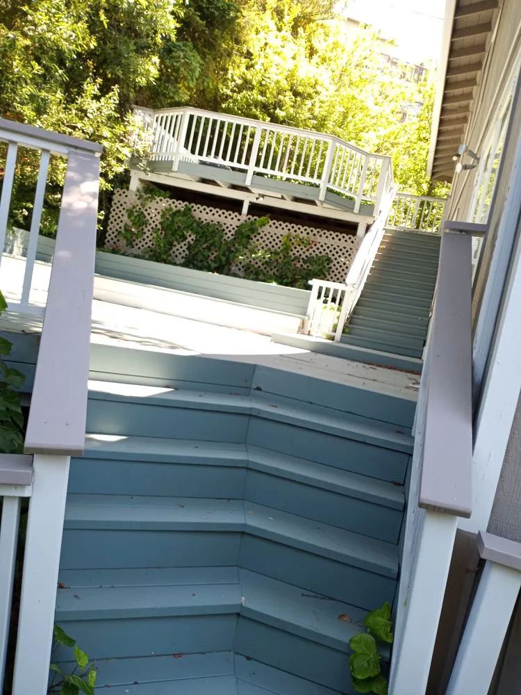 Slide of I & J BUILDING CONSTRUCTION