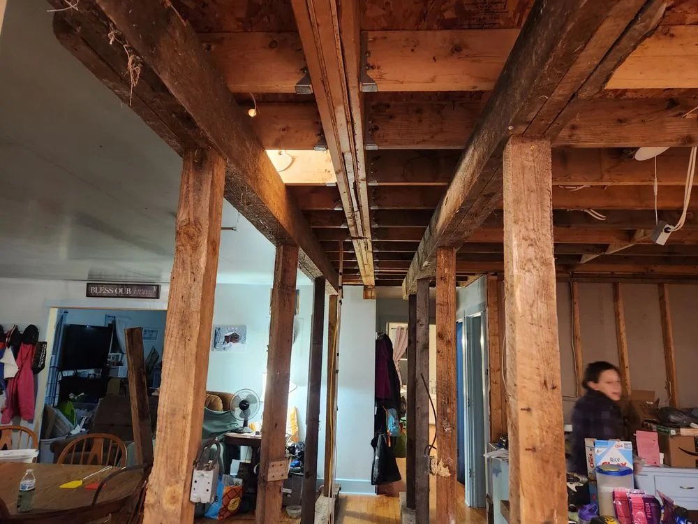 Slide of I Know A Guy Services