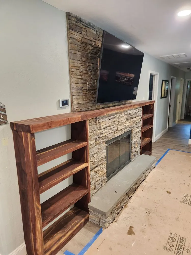 Slide of I Know A Guy Services