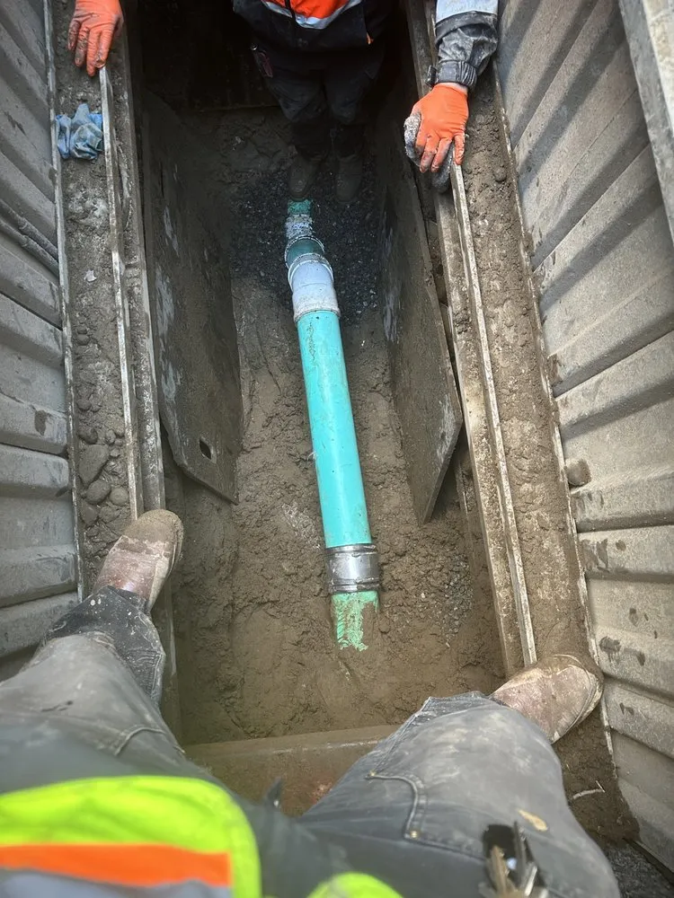 Slide of I Need a Plumber Now and Sewer Services