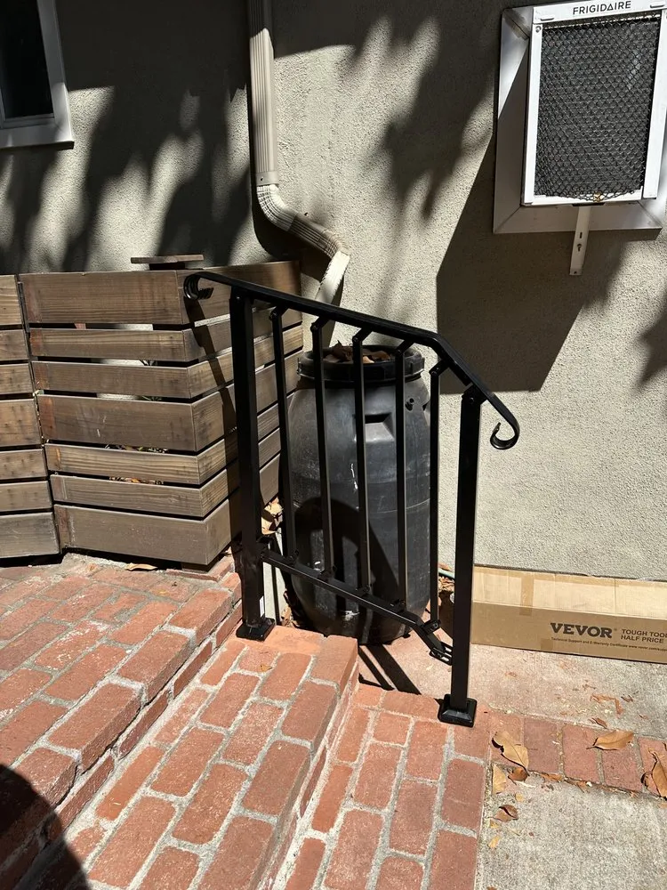 Slide of I Ron Handyman Service