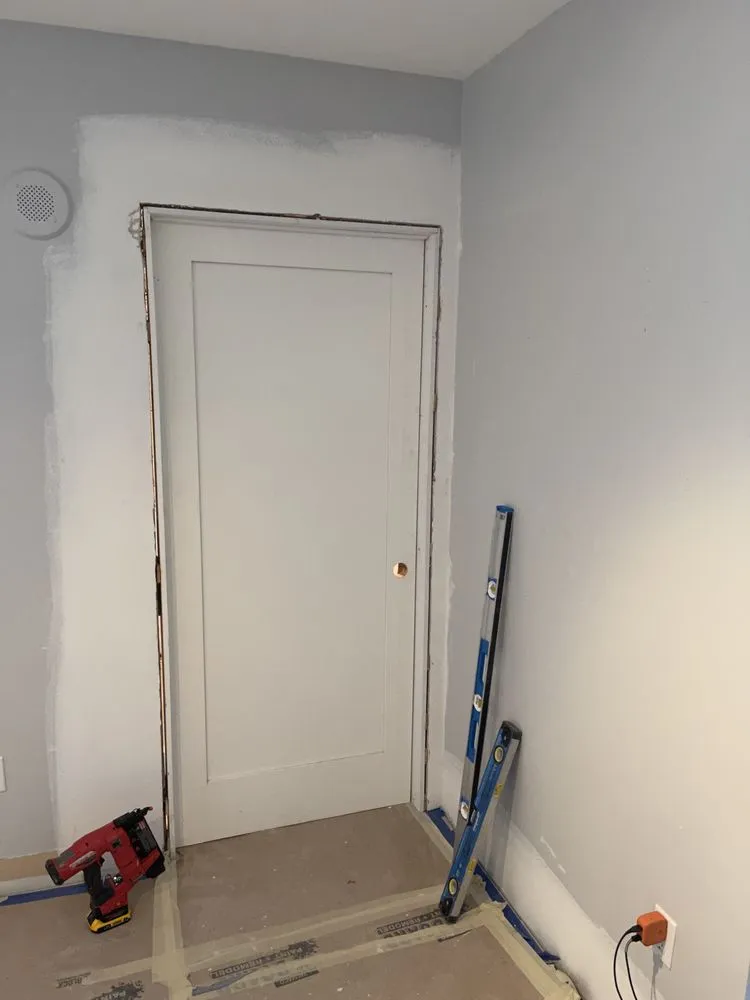 Slide of Ian's logistics Handyman Service