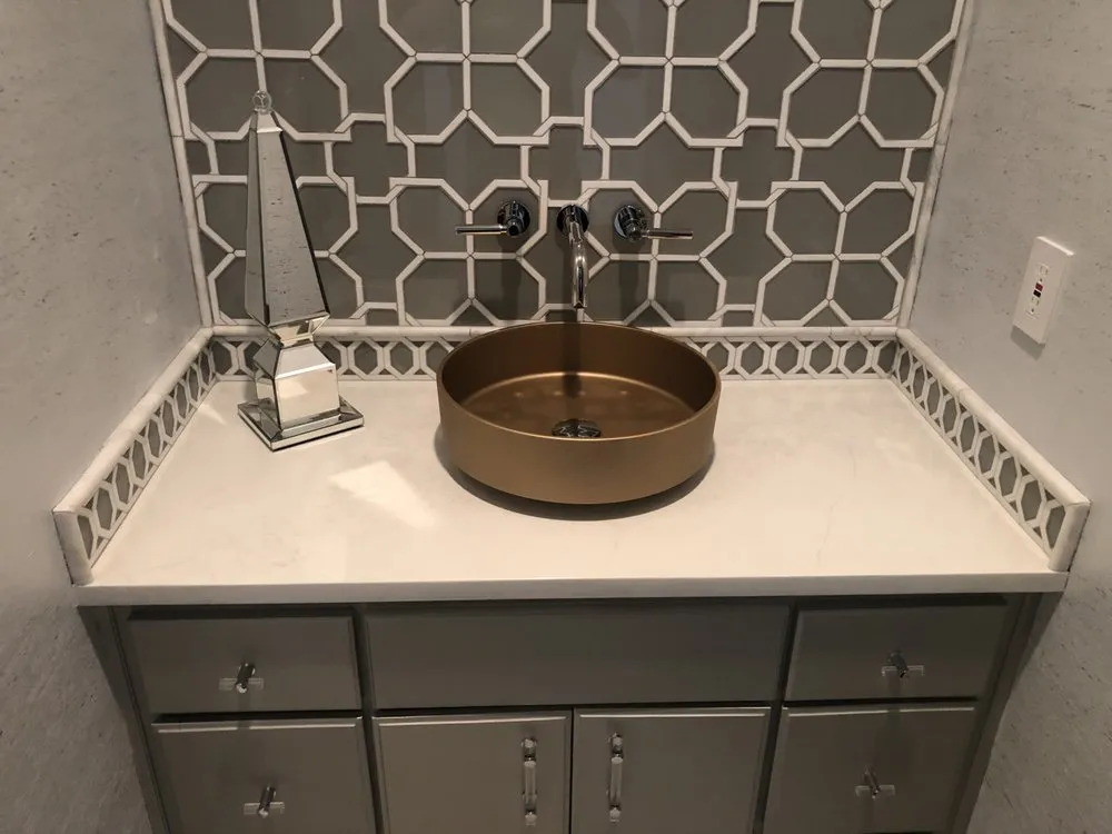 Slide of Iconic Plumbing Services