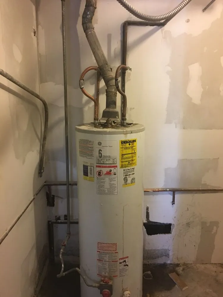 Slide of Iconic Plumbing Services