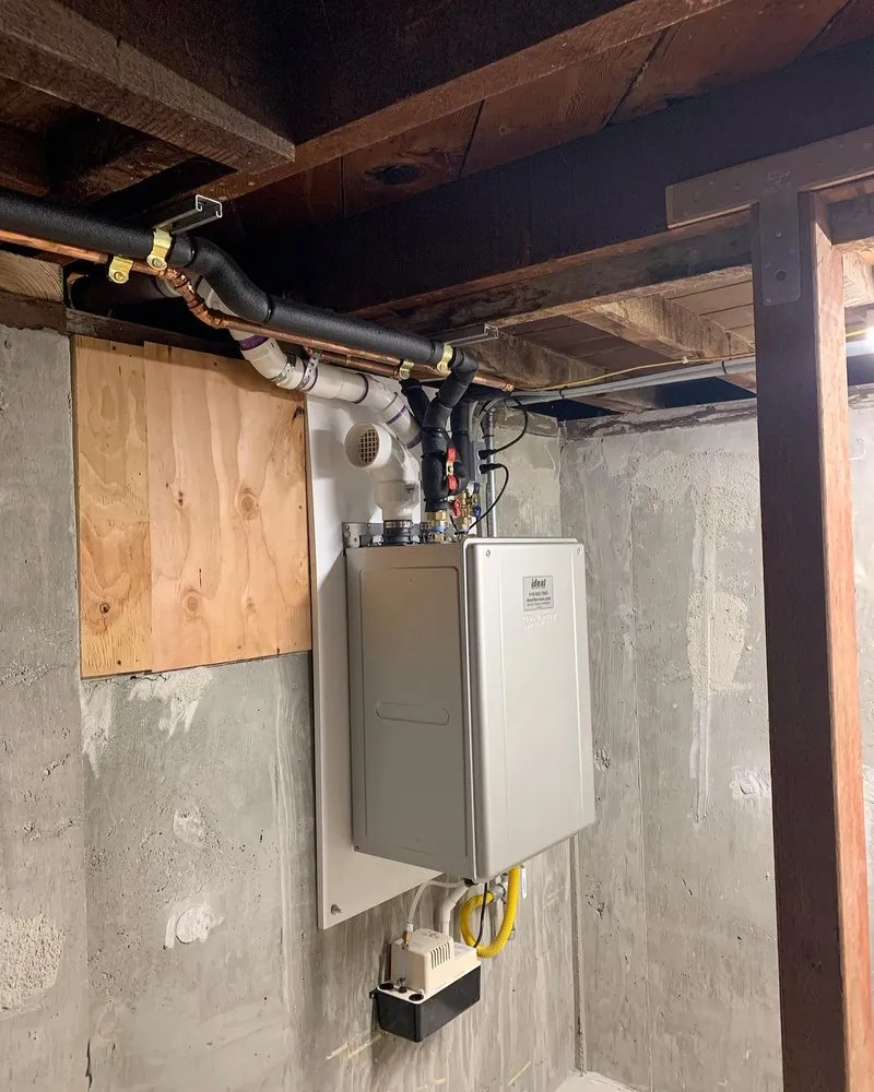 Top-rated emergency plumbing for homes in San Diego, CA by Ideal Plumbing Heating Air Electrical