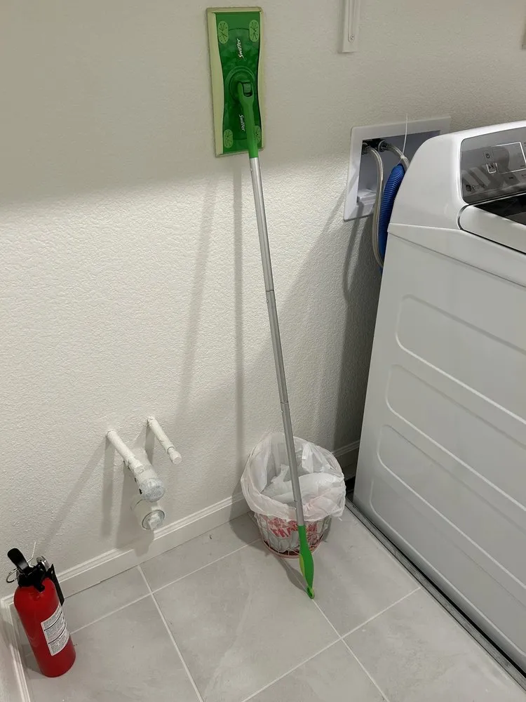 Slide of Iggy's Plumbing