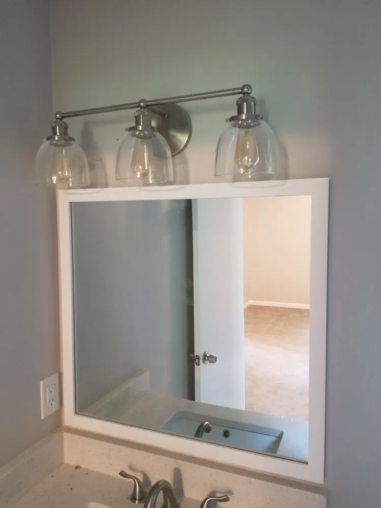 Slide of Igorivanco Handyman