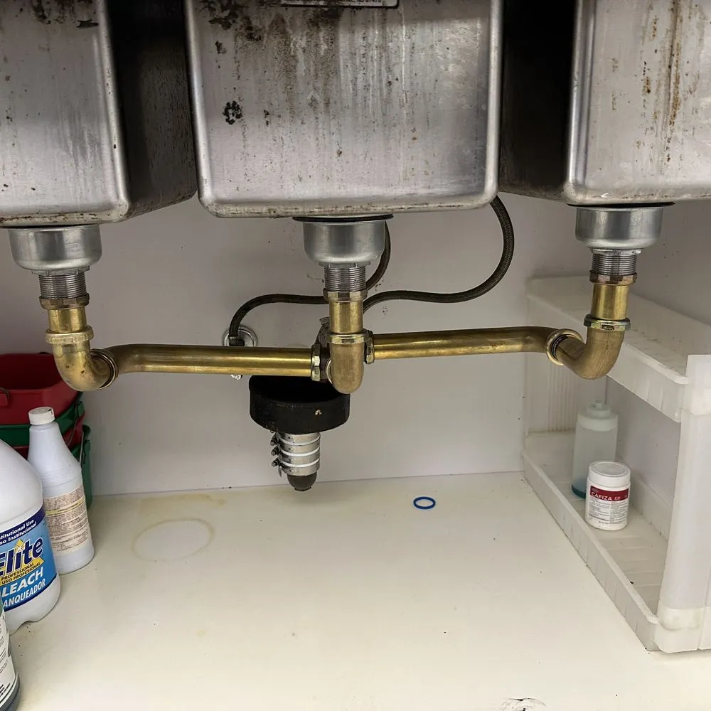 Slide of Illyrian Service Group