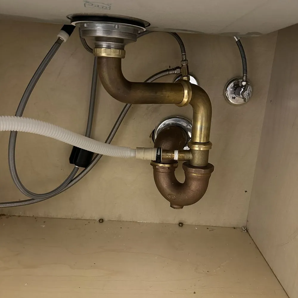 Slide of Illyrian Service Group