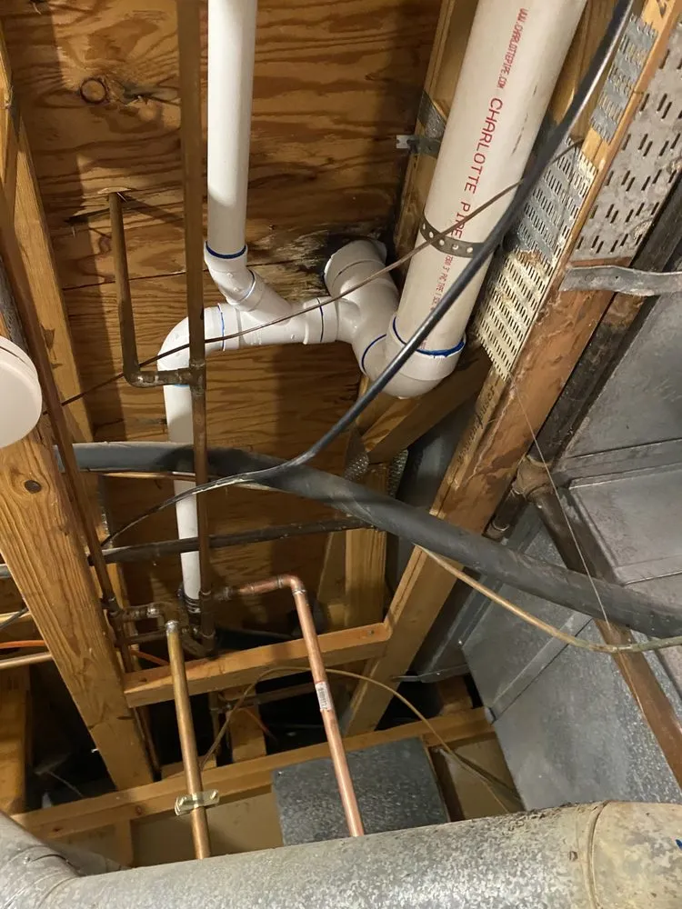 Slide of Independent Plumbing Services