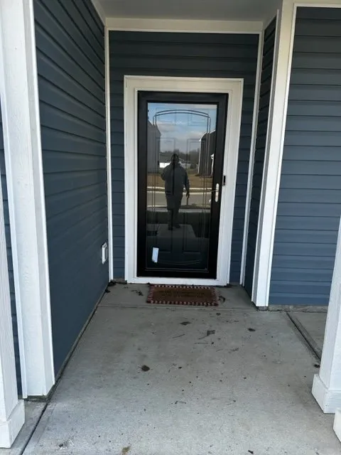 Slide of Indy Husband for Hire