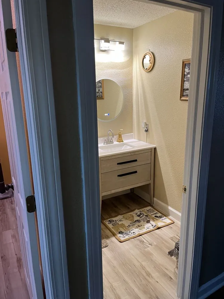 Slide of Indyz Home Maintenance