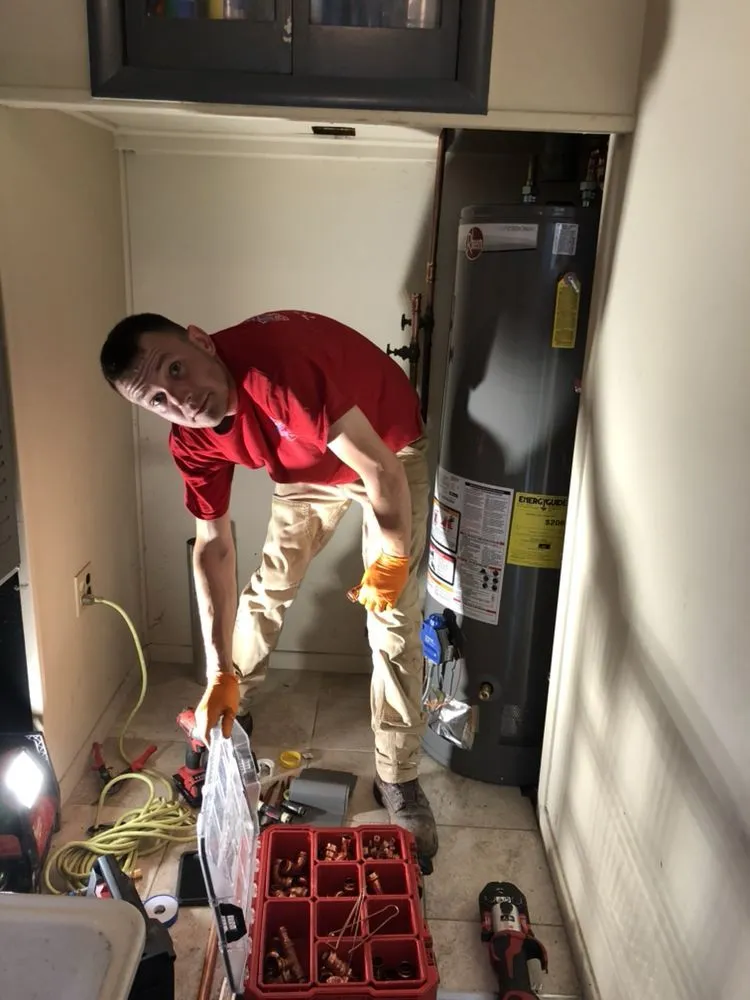 Professional plumbing repair experts serving Chicago, IL - Infinity Sewer & Drain Emergency Plumbers