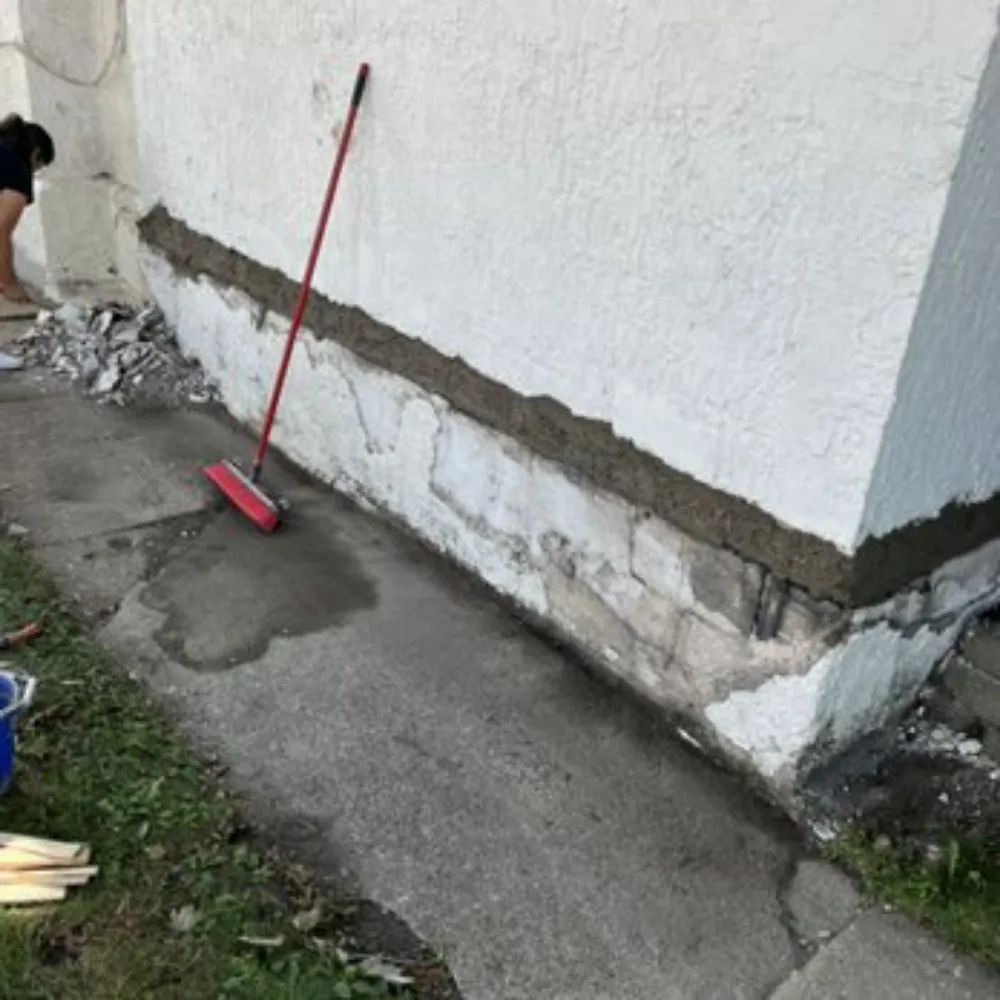 Slide of I.N.I Renovations