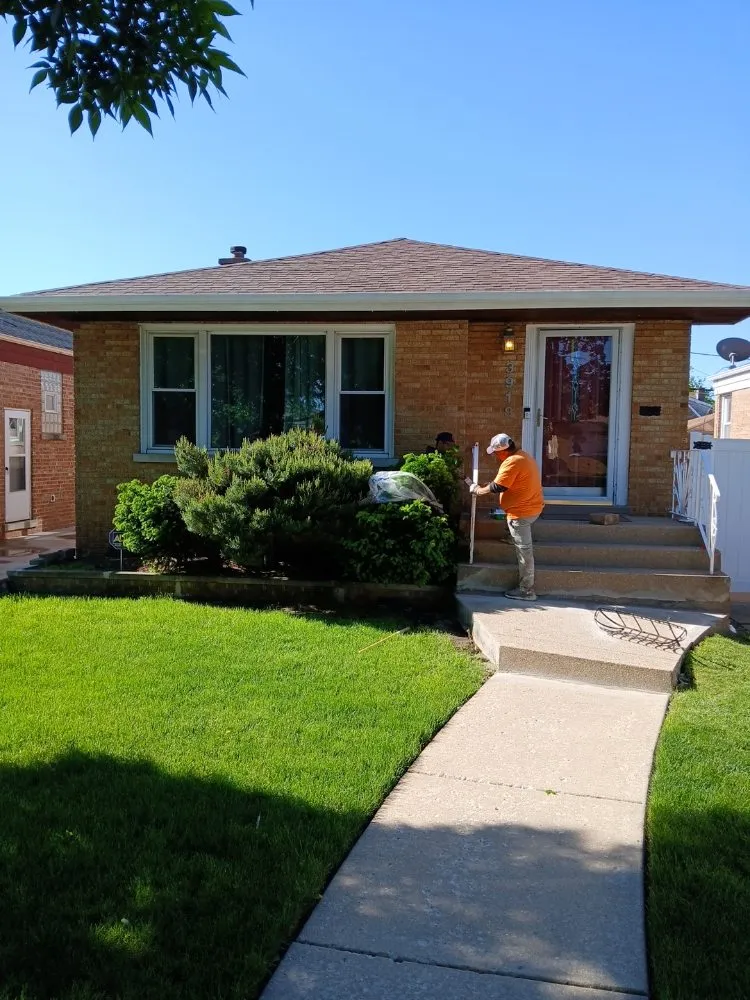 Slide of I.N.I Renovations