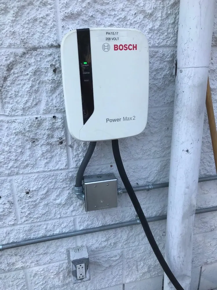 Slide of Innopowerline