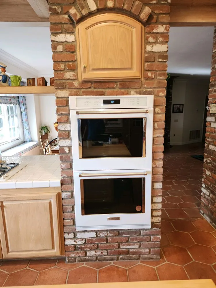 Slide of Installators - Appliance Installation