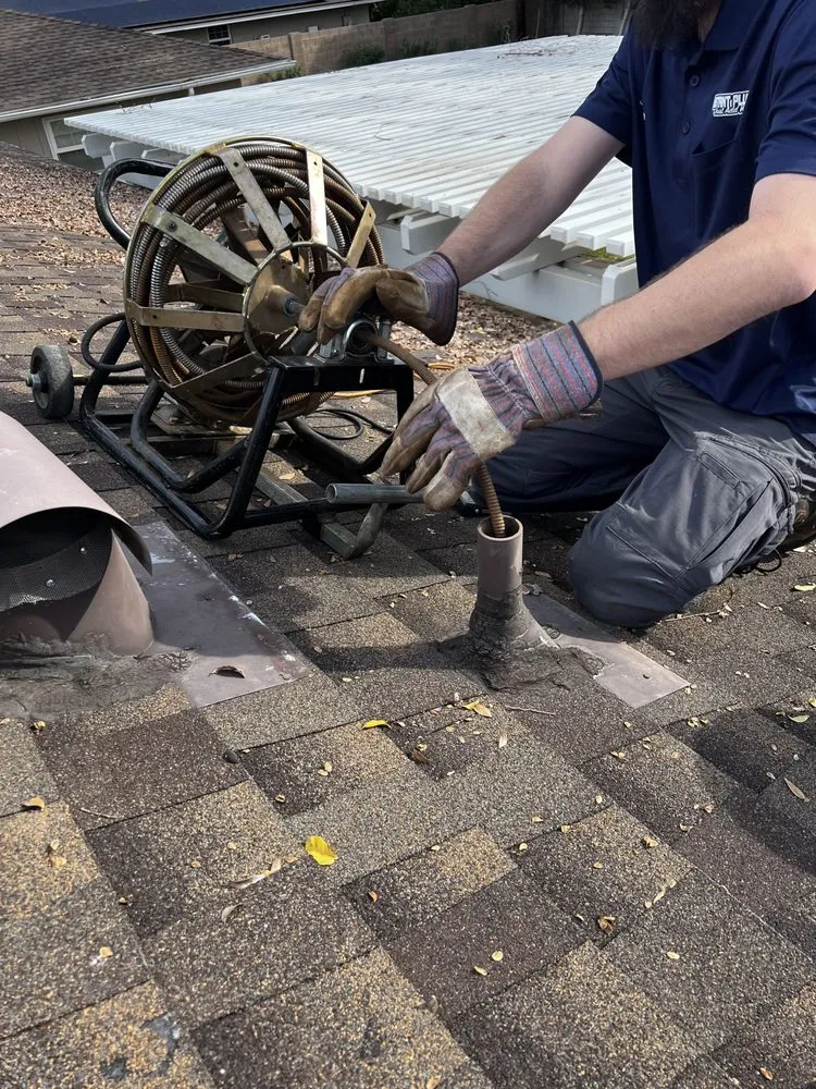 Slide of Instant Plumbing and Rooter