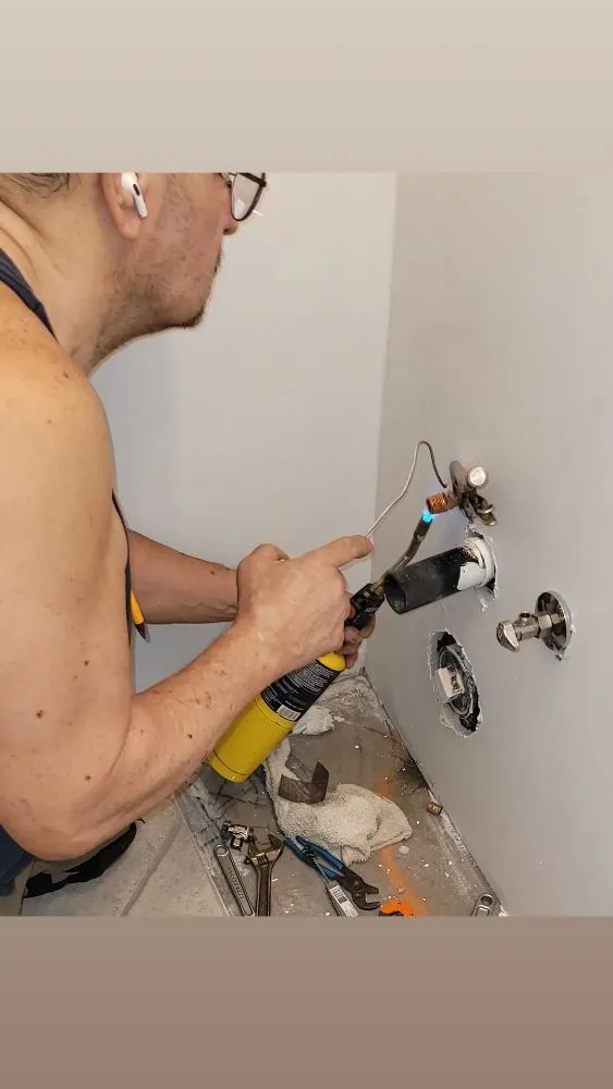 Slide of Instant Plumbing San Diego