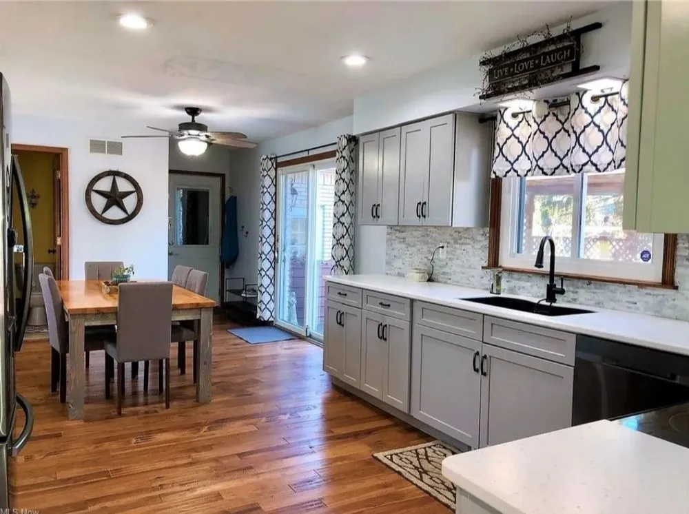 Slide of Integrity Home Maintenance