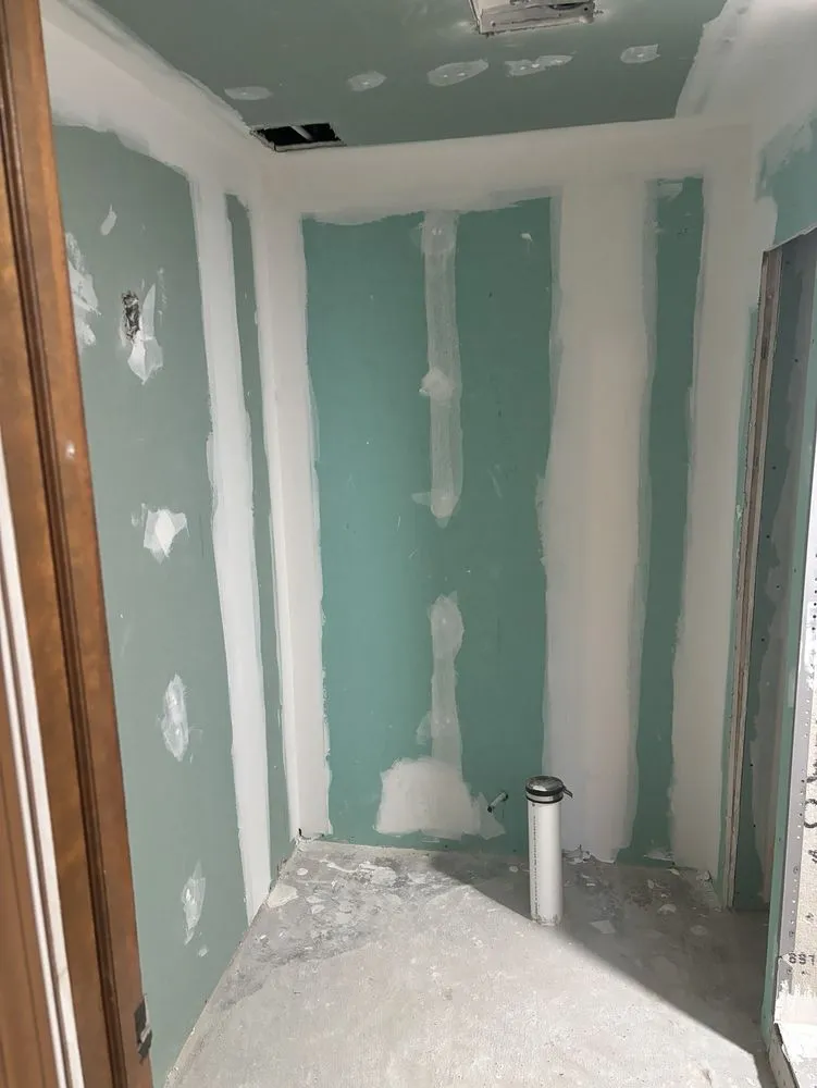 Slide of iplumb Plumbing