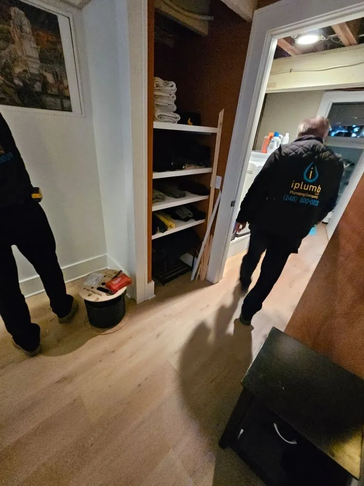 Top-rated drain cleaning service in Farmington Hills, MI - iplumb Plumbing